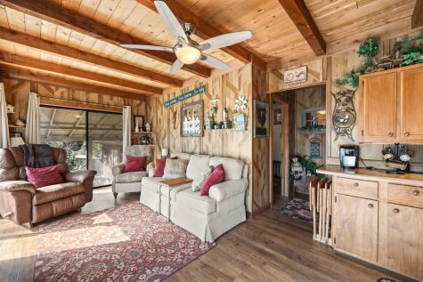 2547 Forest Park Drive Granbury TX 76048