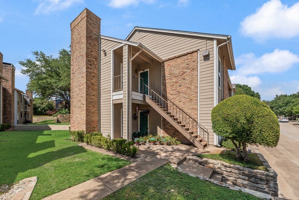 8600 Coppertowne Lane Dallas TX 75243