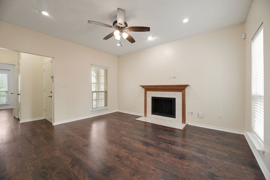 8600 Coppertowne Lane Dallas TX 75243