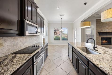 134 Pinewood Avenue Red Oak TX 75154