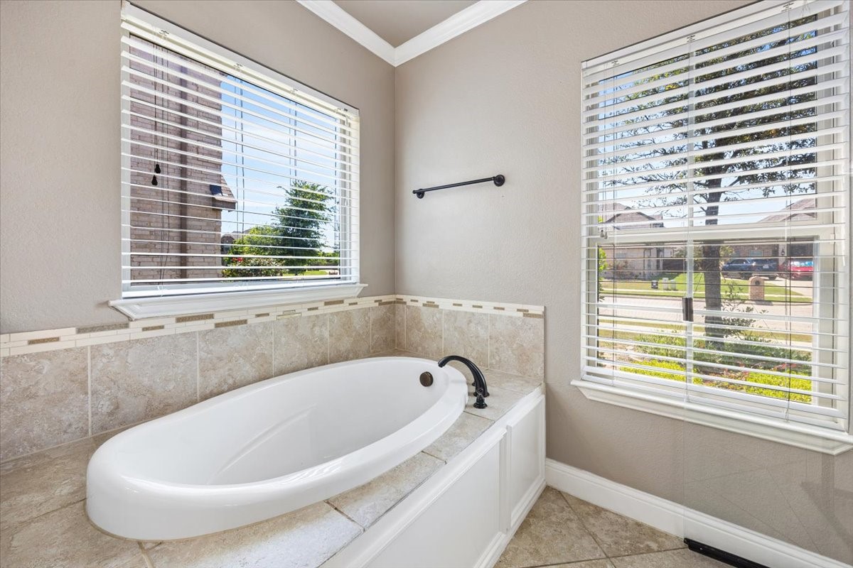 134 Pinewood Avenue Red Oak TX 75154