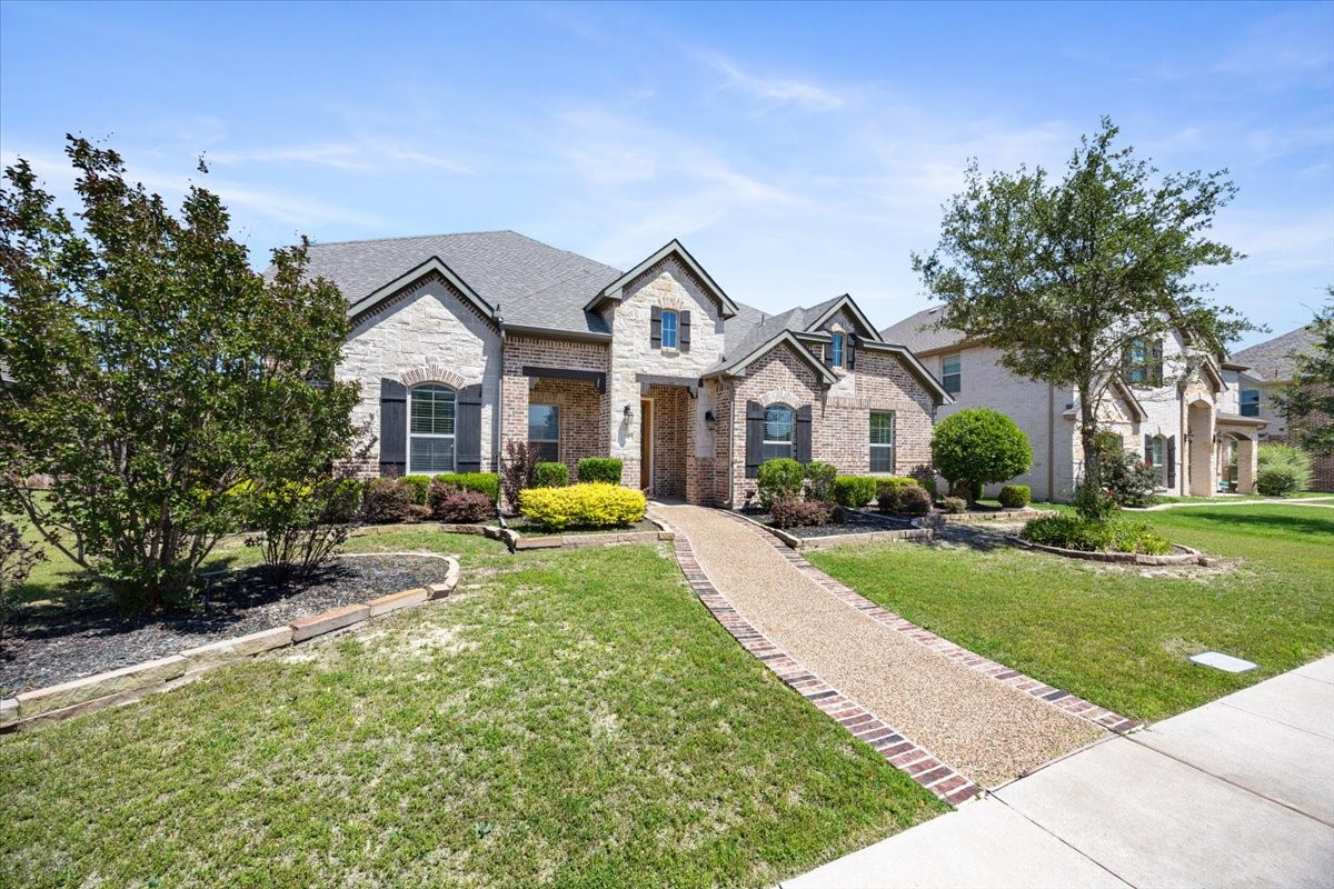 134 Pinewood Avenue Red Oak TX 75154