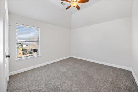 134 Pinewood Avenue Red Oak TX 75154