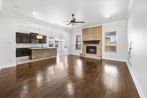 134 Pinewood Avenue Red Oak TX 75154