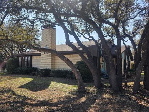 1301 Cliff Drive Graham TX 76450