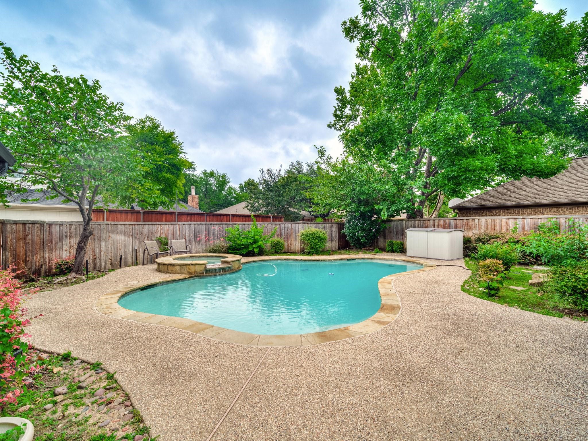 7315 Debbe Drive Dallas TX 75252