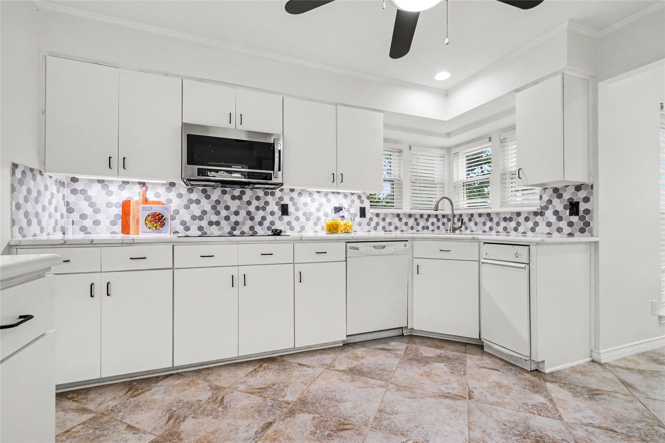 7315 Debbe Drive Dallas TX 75252