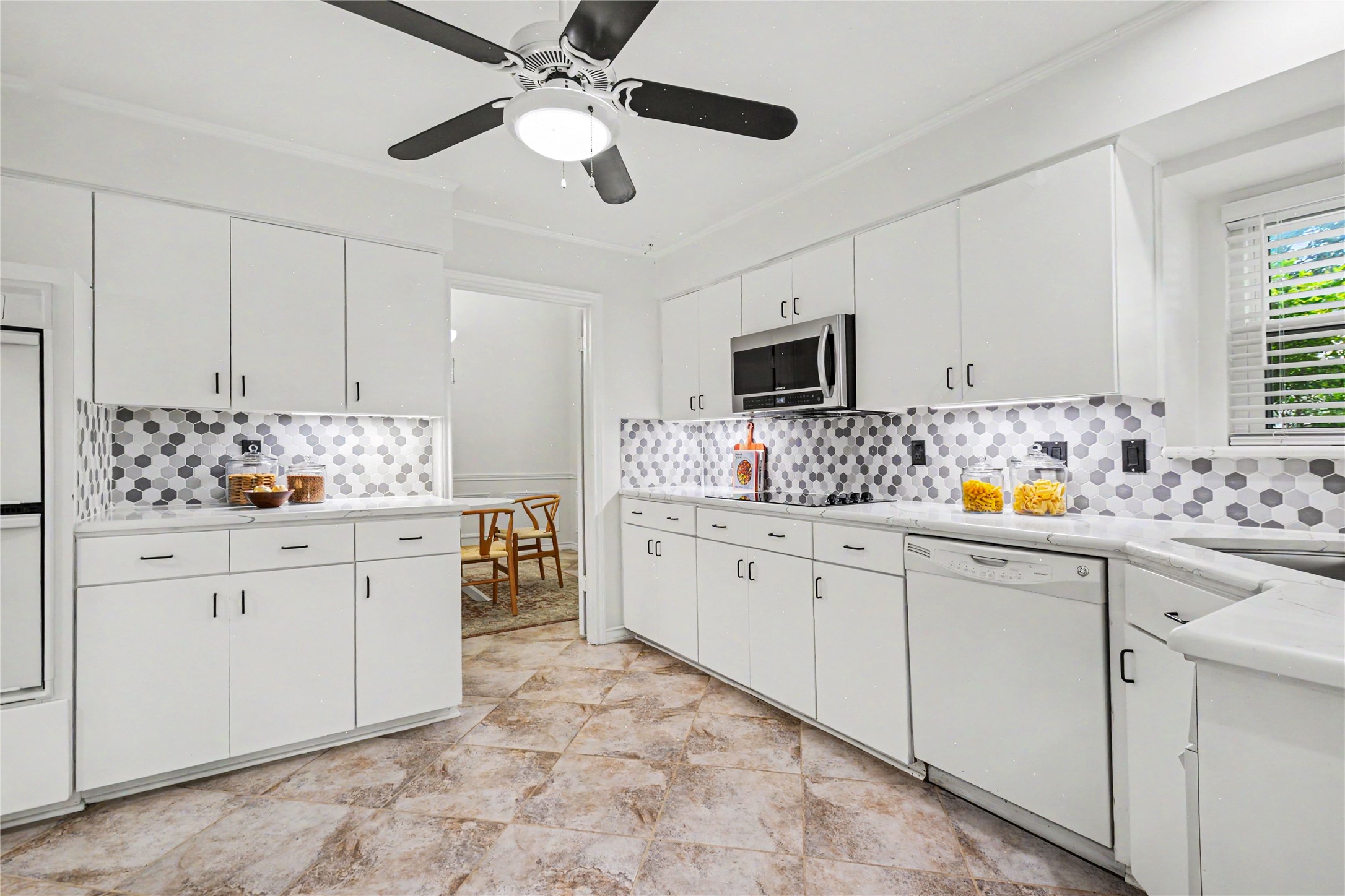 7315 Debbe Drive Dallas TX 75252