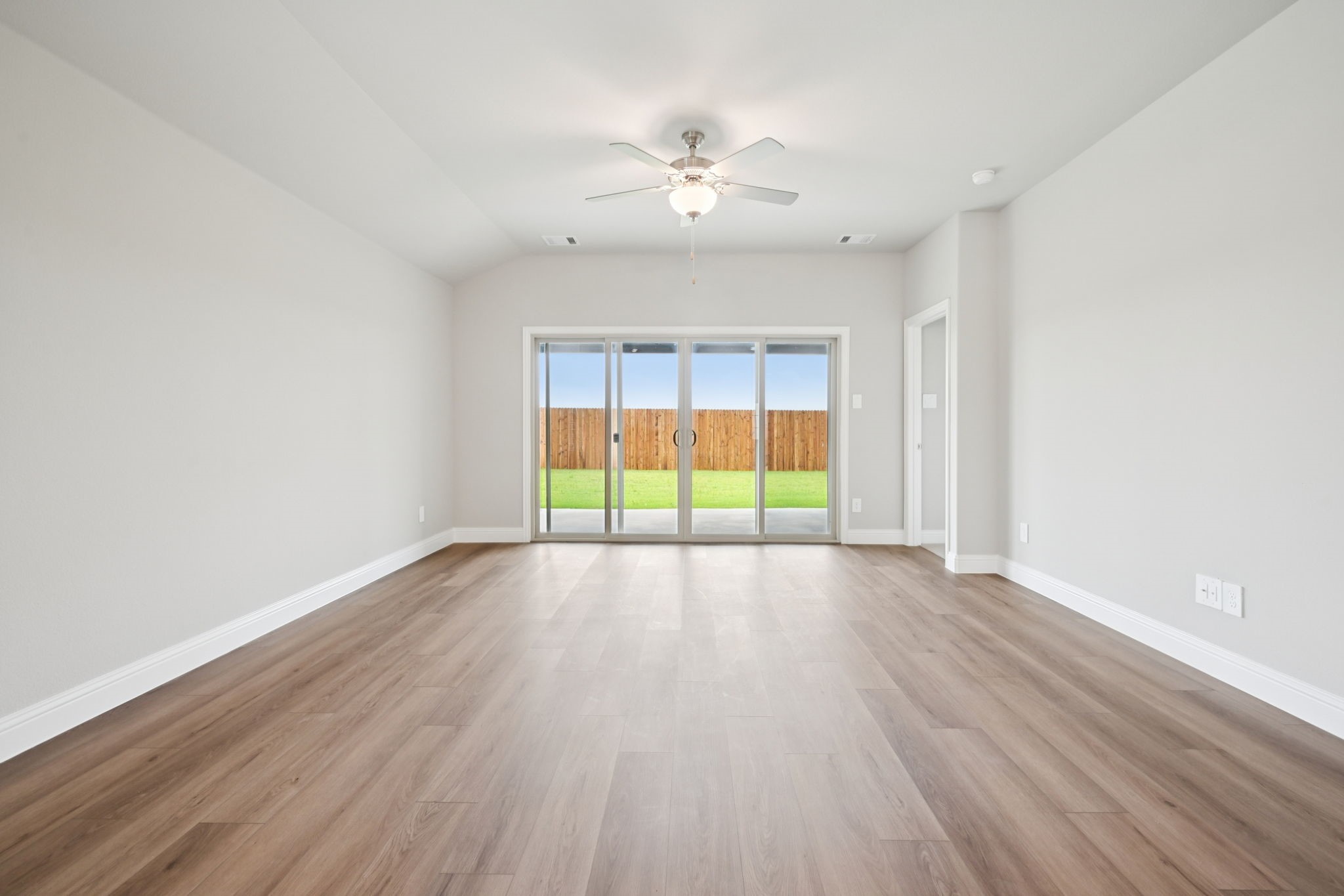 401 Loch Drive Sherman TX 75092