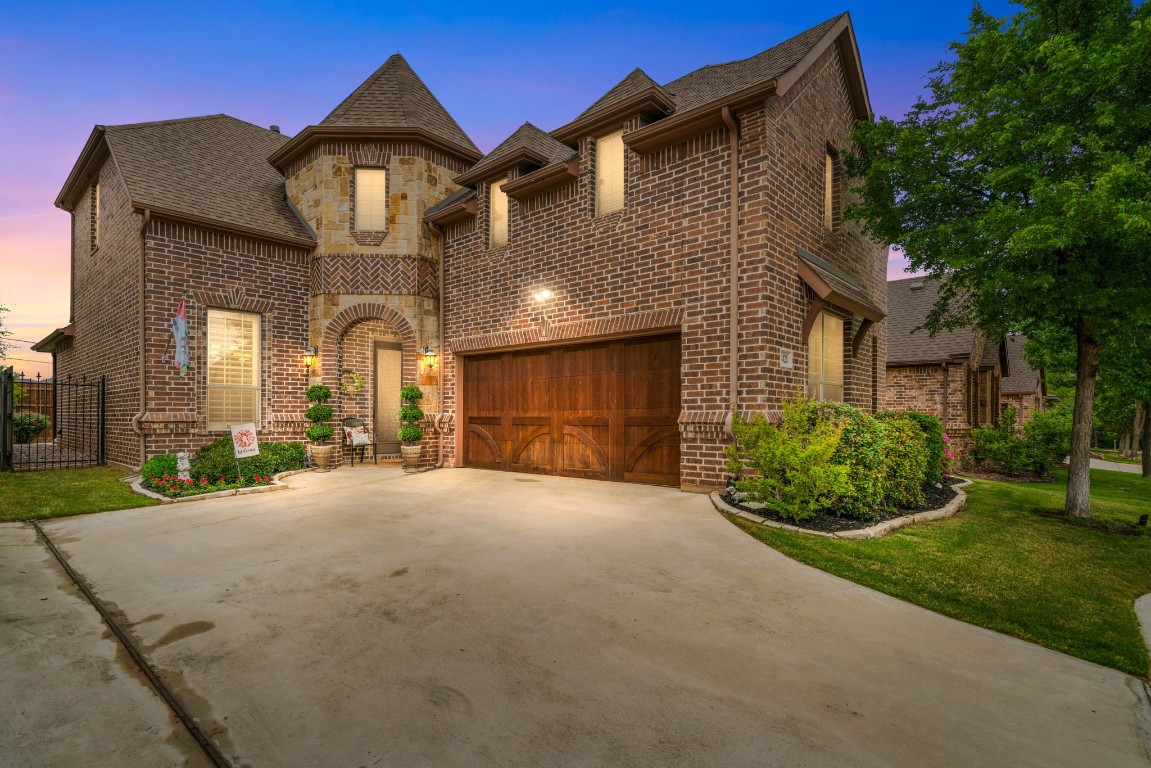 7421 Park Place Drive North Richland Hills TX 76182