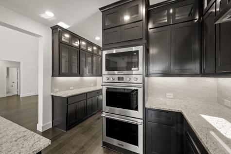 2544 Baypoint Drive Grand Prairie TX 75054