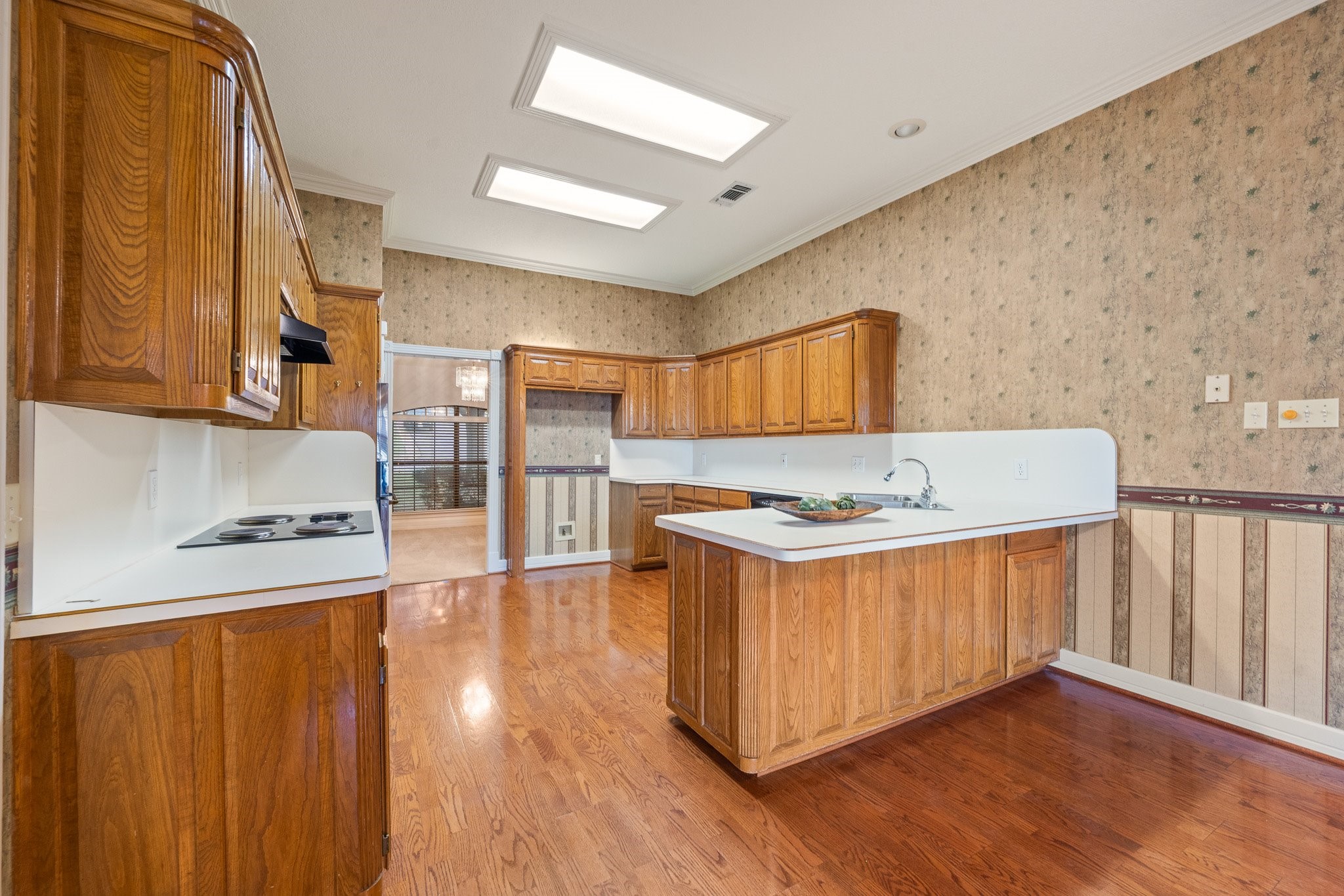413 Lincoln Oaks Drive Burleson TX 76028