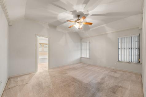 413 Lincoln Oaks Drive Burleson TX 76028