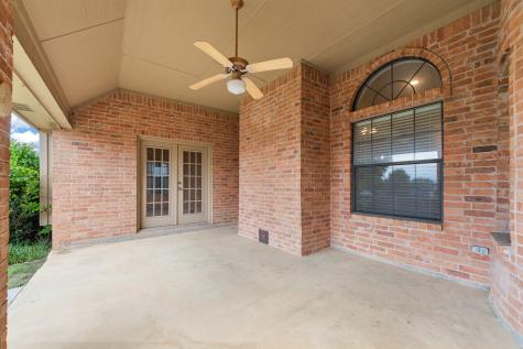 413 Lincoln Oaks Drive Burleson TX 76028