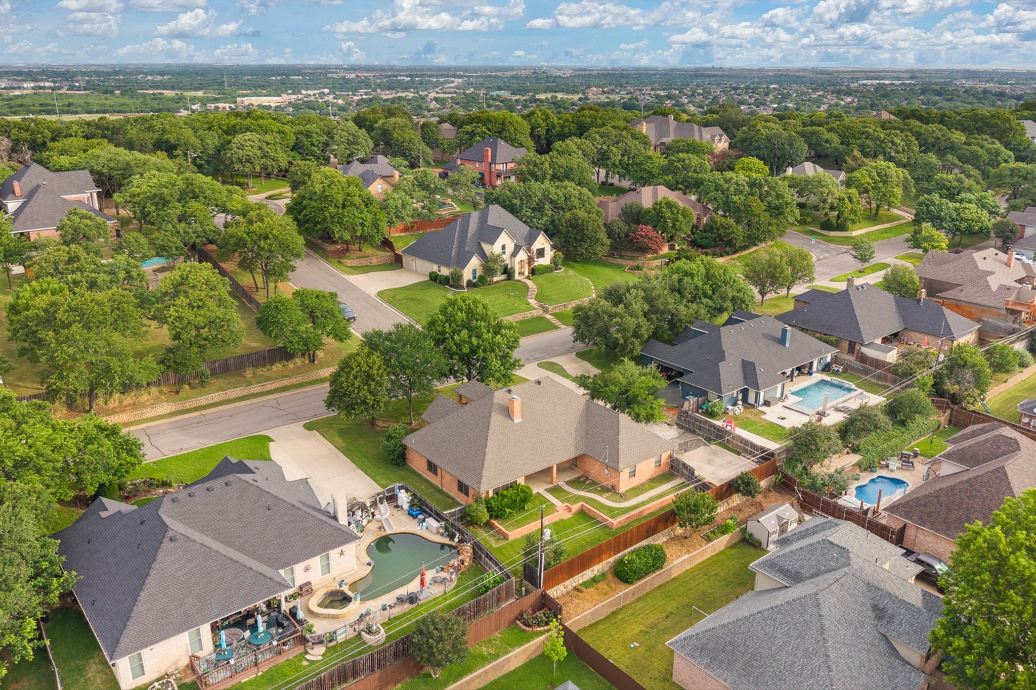 413 Lincoln Oaks Drive Burleson TX 76028
