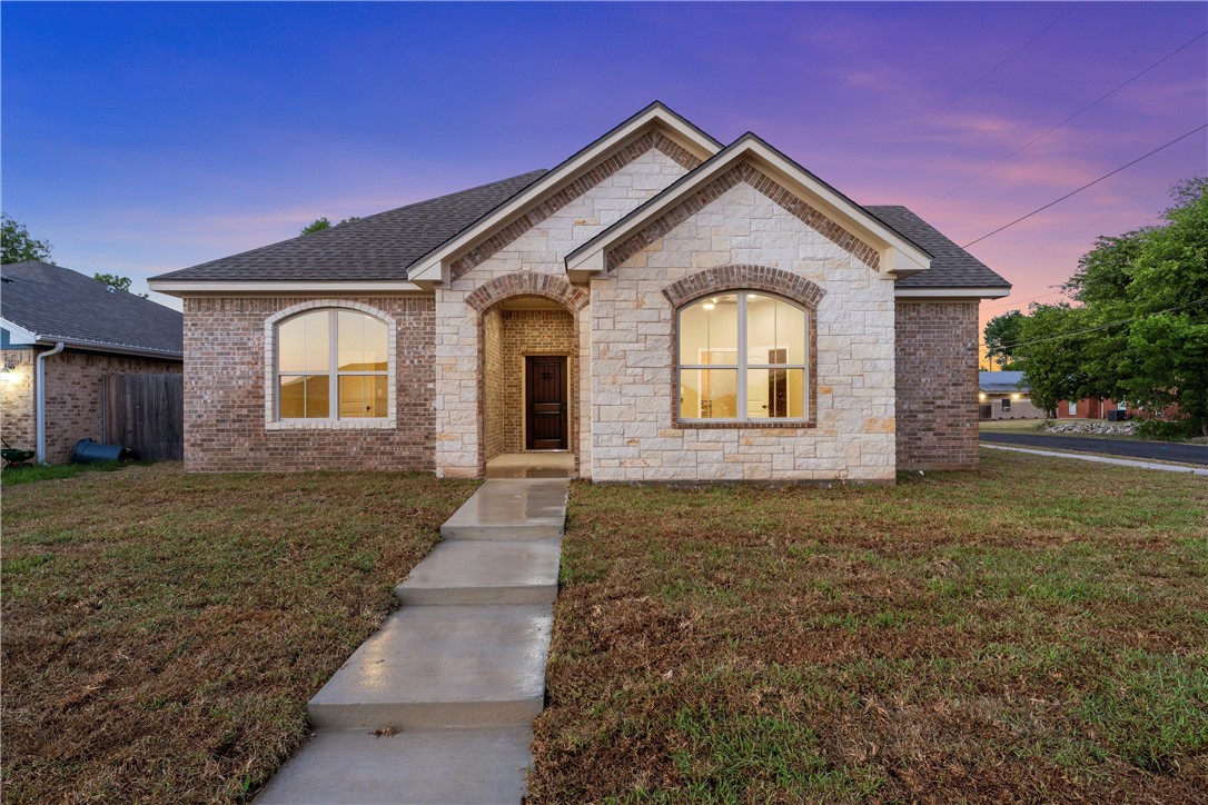 2348 Los Arboles Lane Waco TX 76711