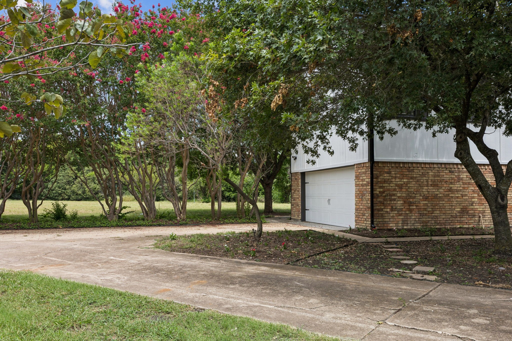 10 Chisholm Trail Lucas TX 75002