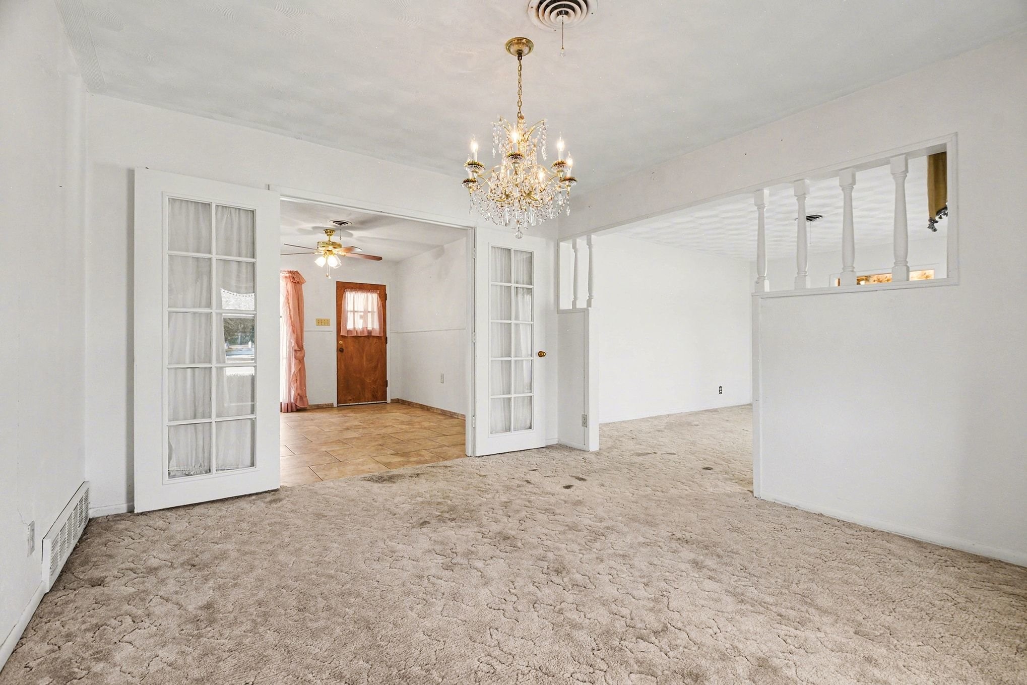 215 E Huitt Lane Euless TX 76040