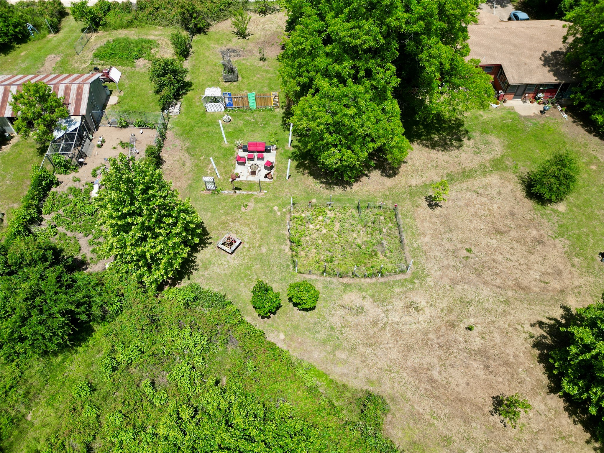 615 W North Street Blossom TX 75416