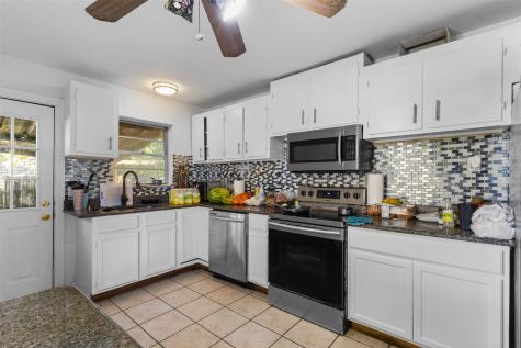 804 Melrose Street Garland TX 75040