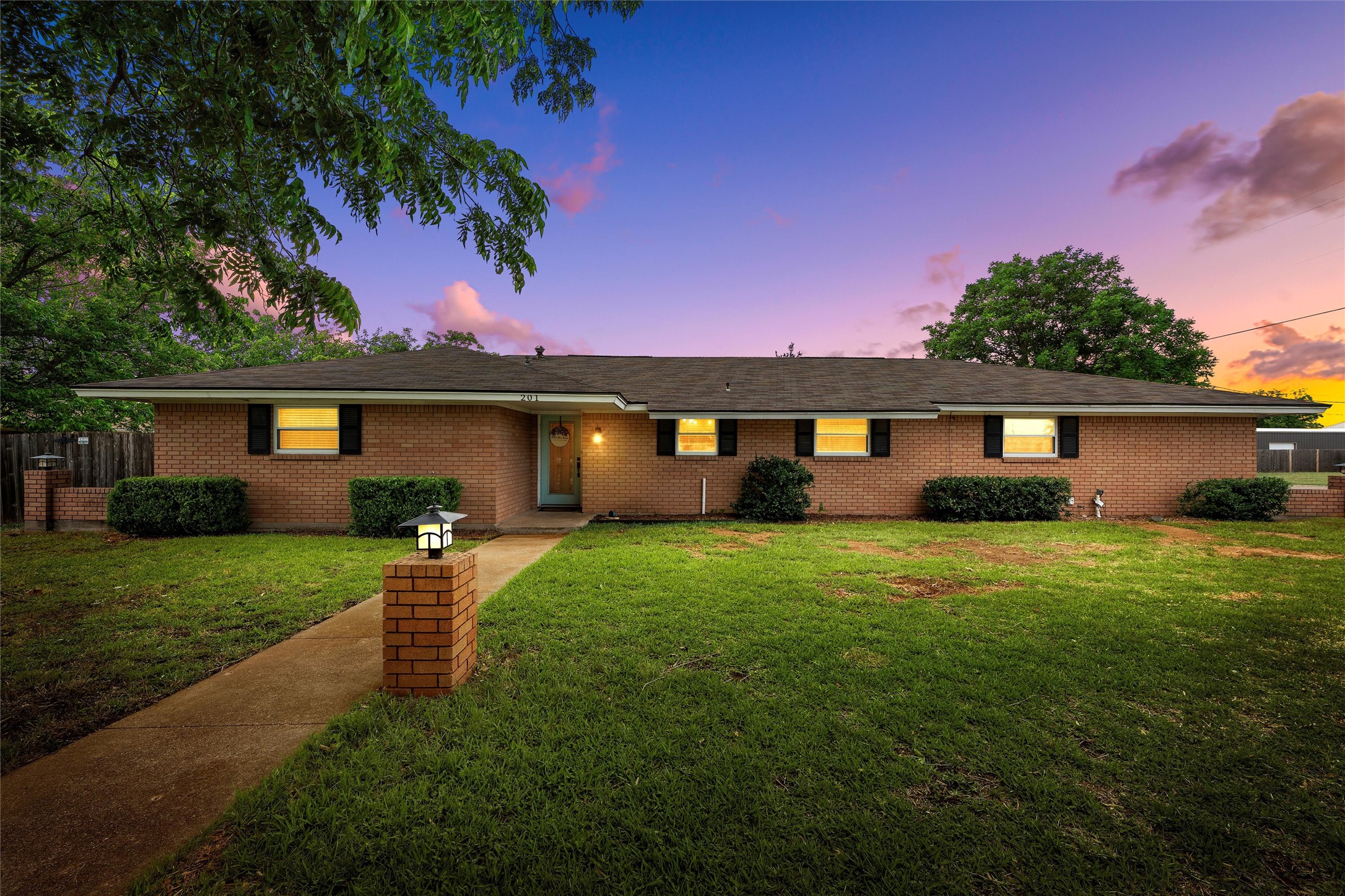 201 Randy Drive Woodway TX 76712