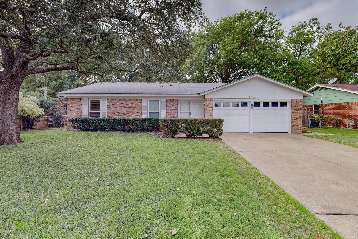 2416 Montclair Court Arlington TX 76015