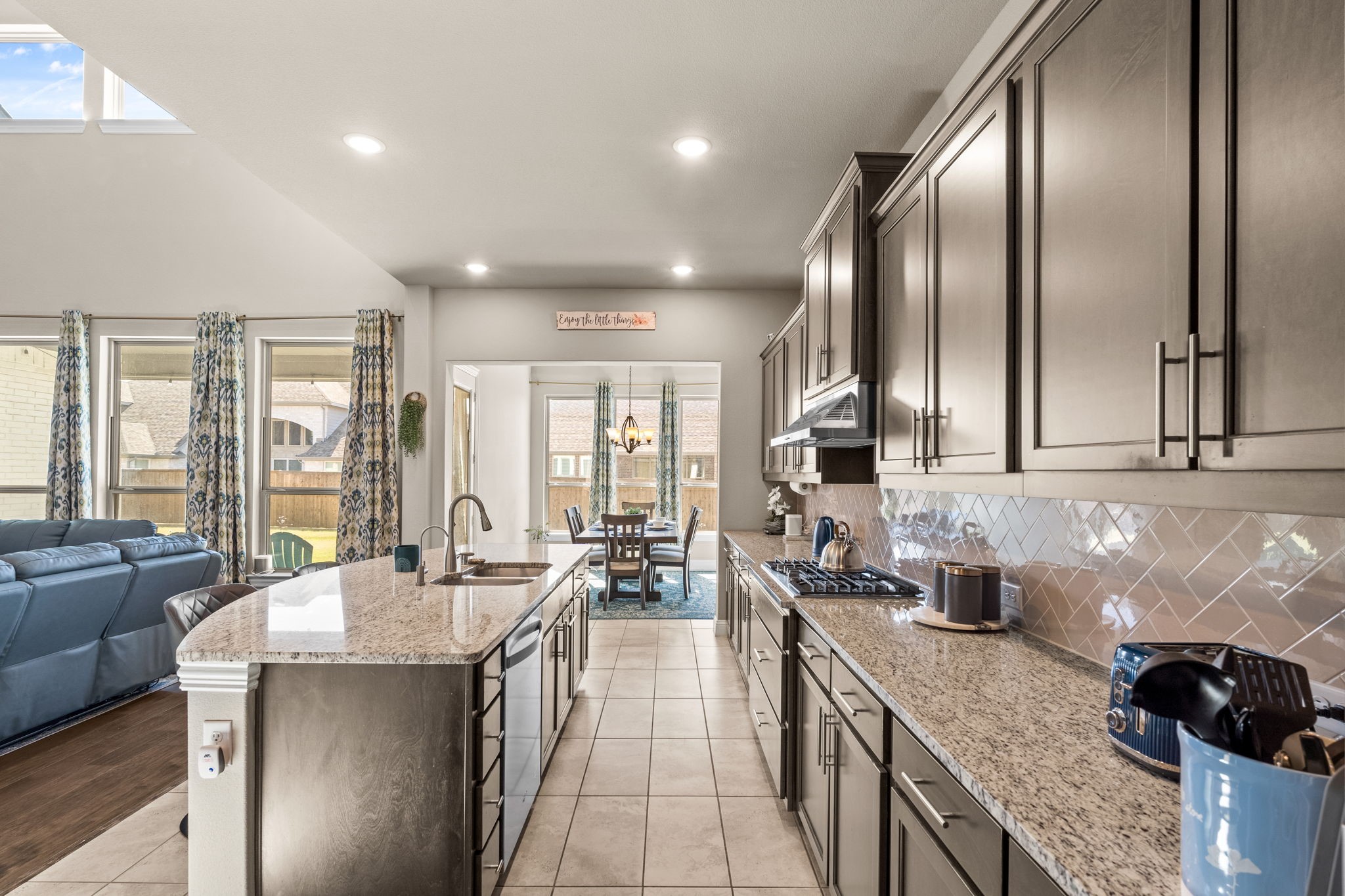 1800 Trotter Trail Aubrey TX 76227