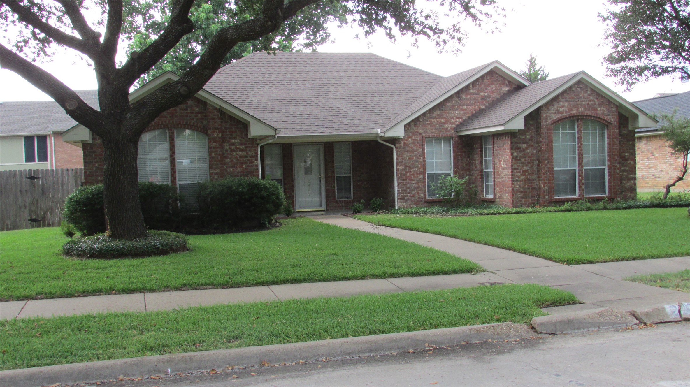 2305 Sherwood Drive Ennis TX 75119