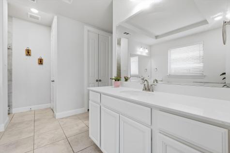 1117 12th Street Argyle TX 76226