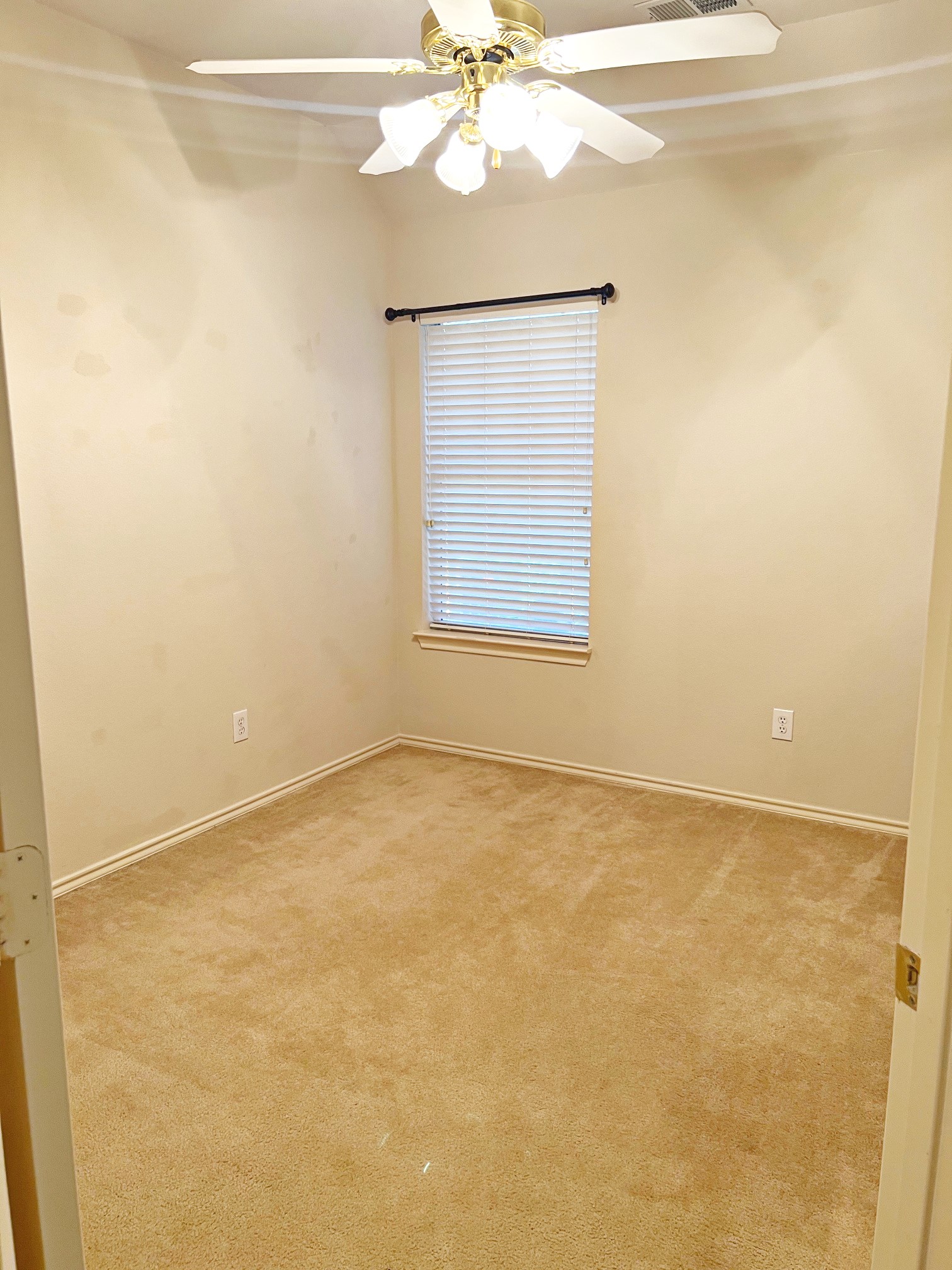529 Continental Drive Lewisville TX 75067