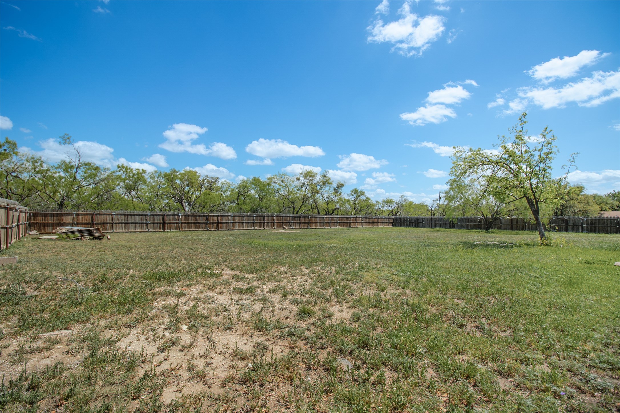 502 Barnett Street Eden TX 76837