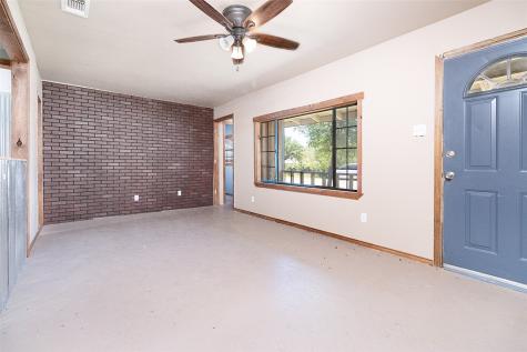 502 Barnett Street Eden TX 76837