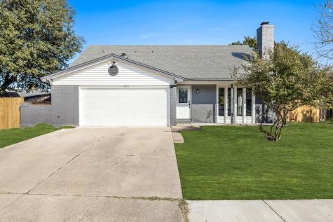1705 Yorktown Drive Arlington TX 76014