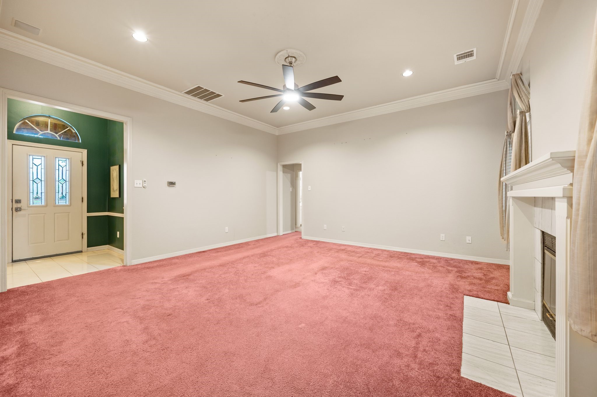 924 Hardie Street Hurst TX 76053