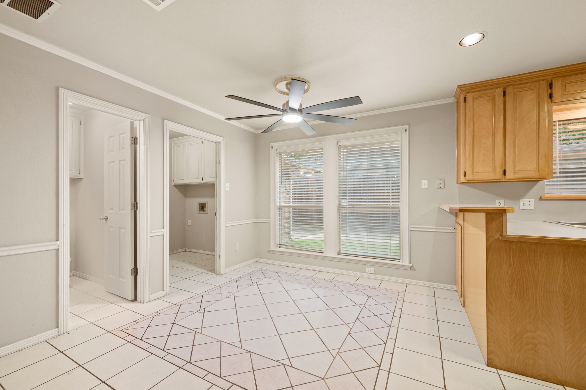 924 Hardie Street Hurst TX 76053