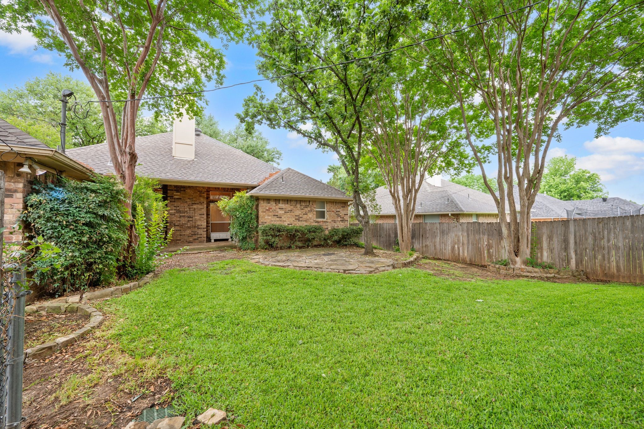 924 Hardie Street Hurst TX 76053