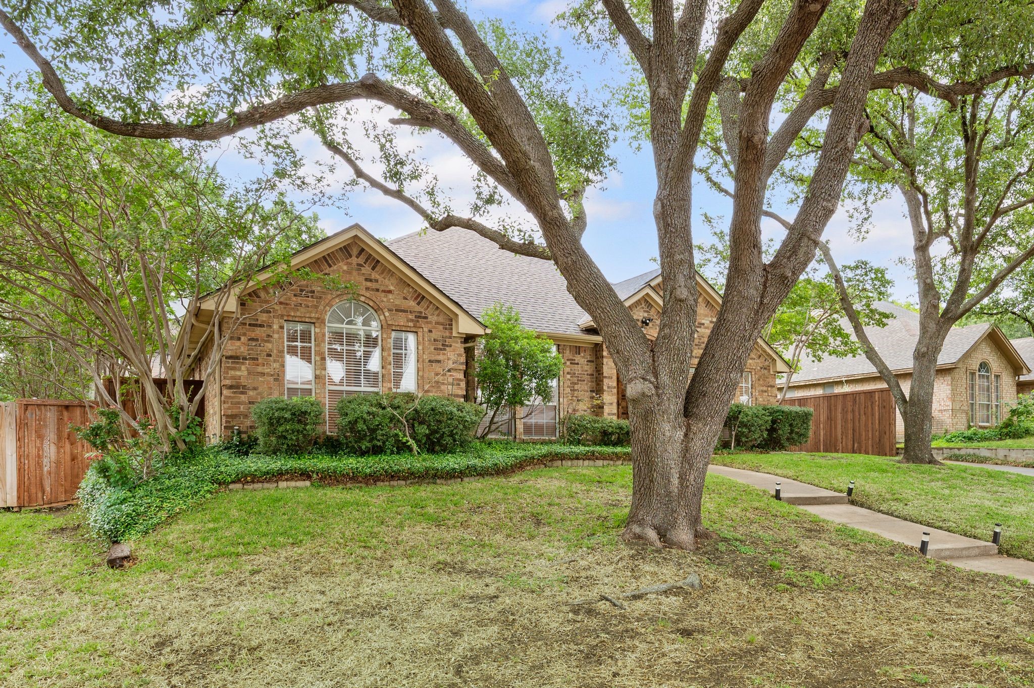924 Hardie Street Hurst TX 76053