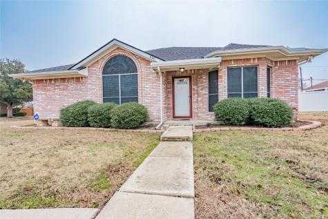 800 Minot Court Arlington TX 76001