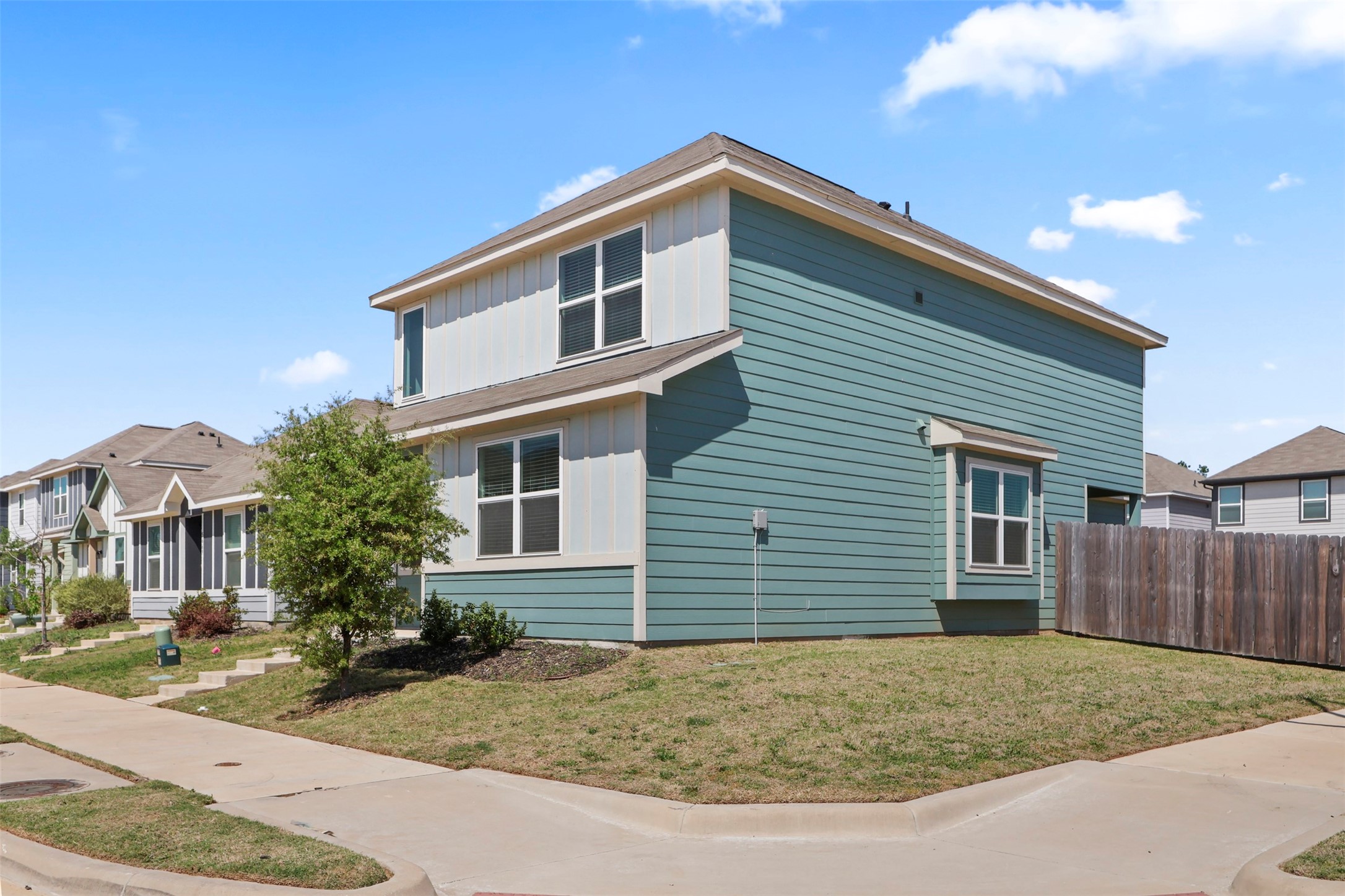 5677 Topwater Trail Fort Worth TX 76119