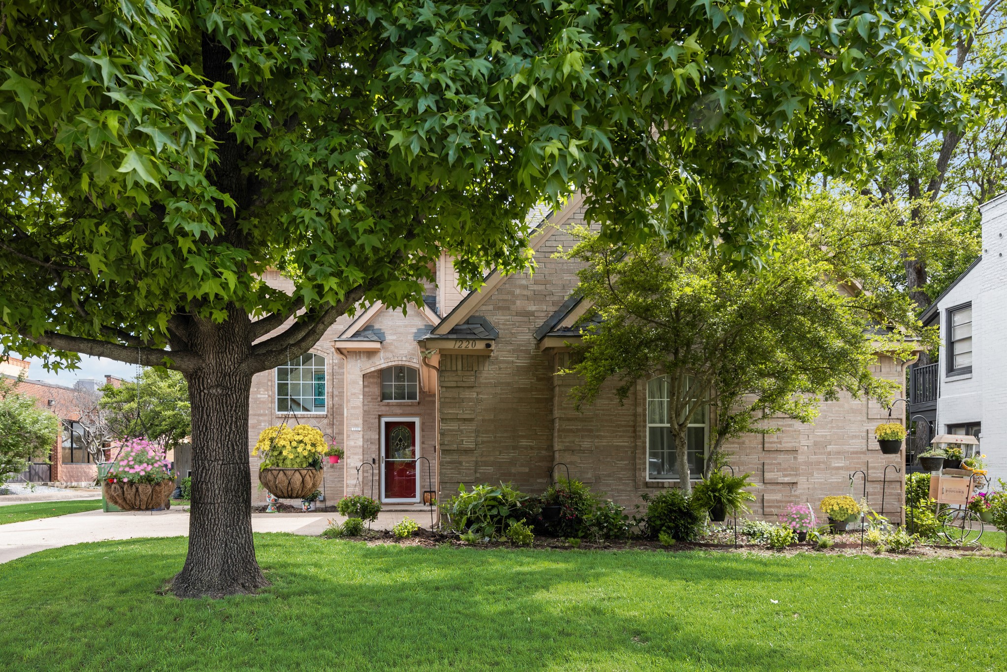 1220 W Avenue A Garland TX 75040