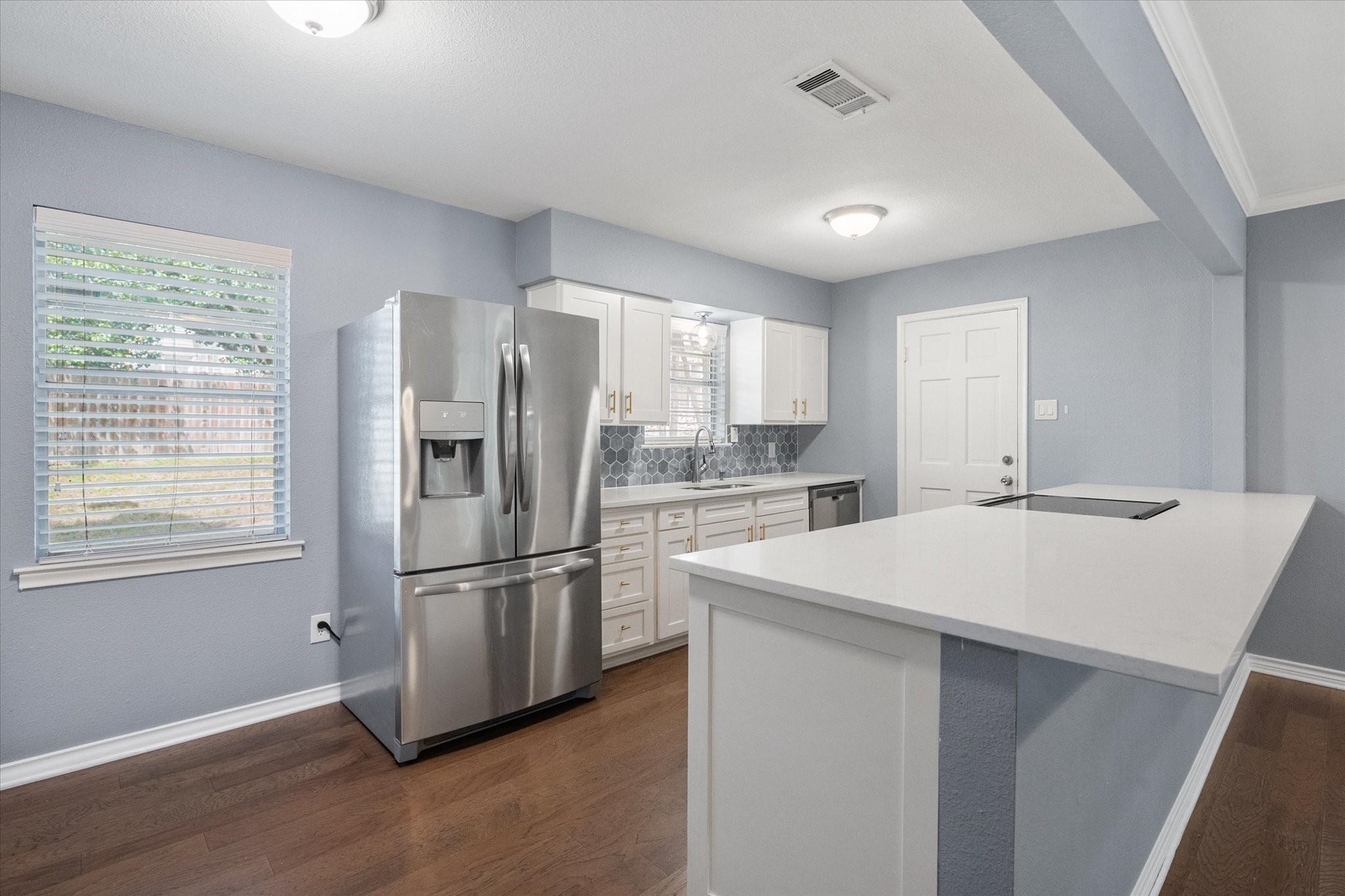 9923 Knoll Krest Drive Dallas TX 75238