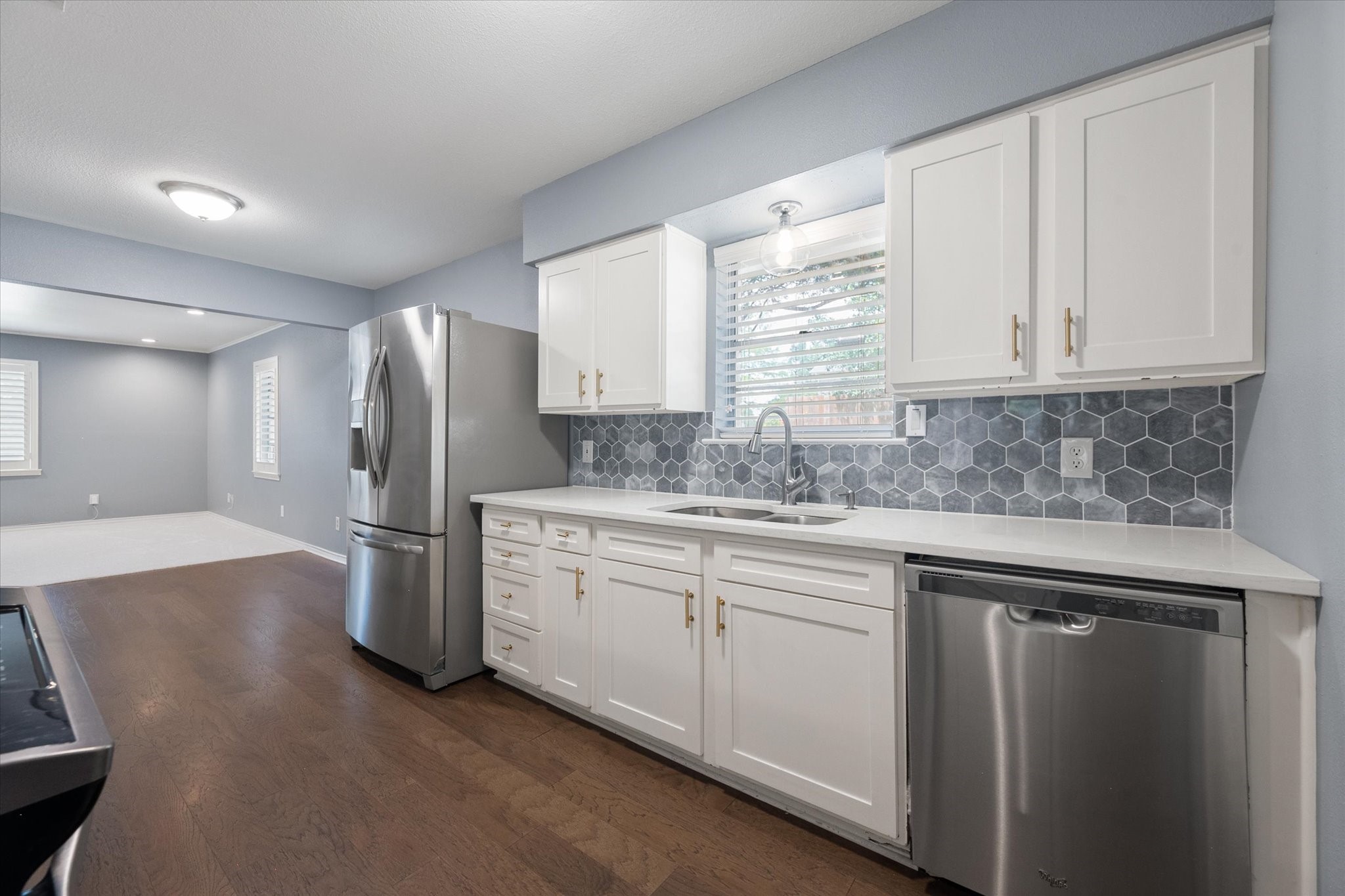 9923 Knoll Krest Drive Dallas TX 75238