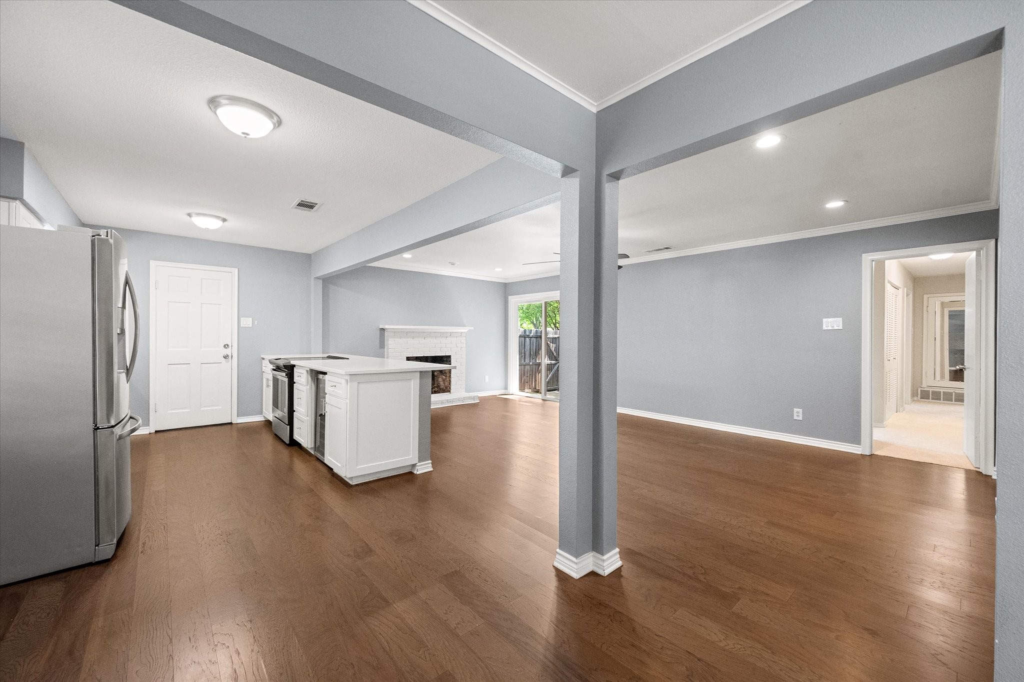 9923 Knoll Krest Drive Dallas TX 75238