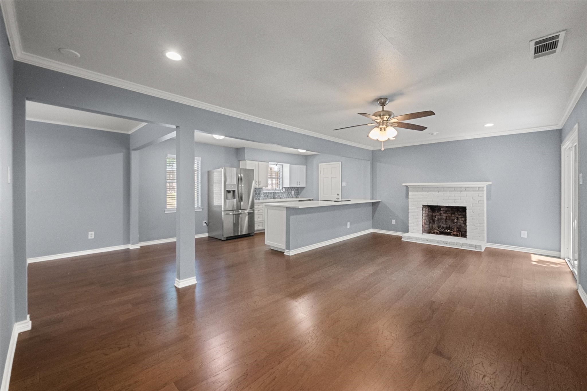 9923 Knoll Krest Drive Dallas TX 75238