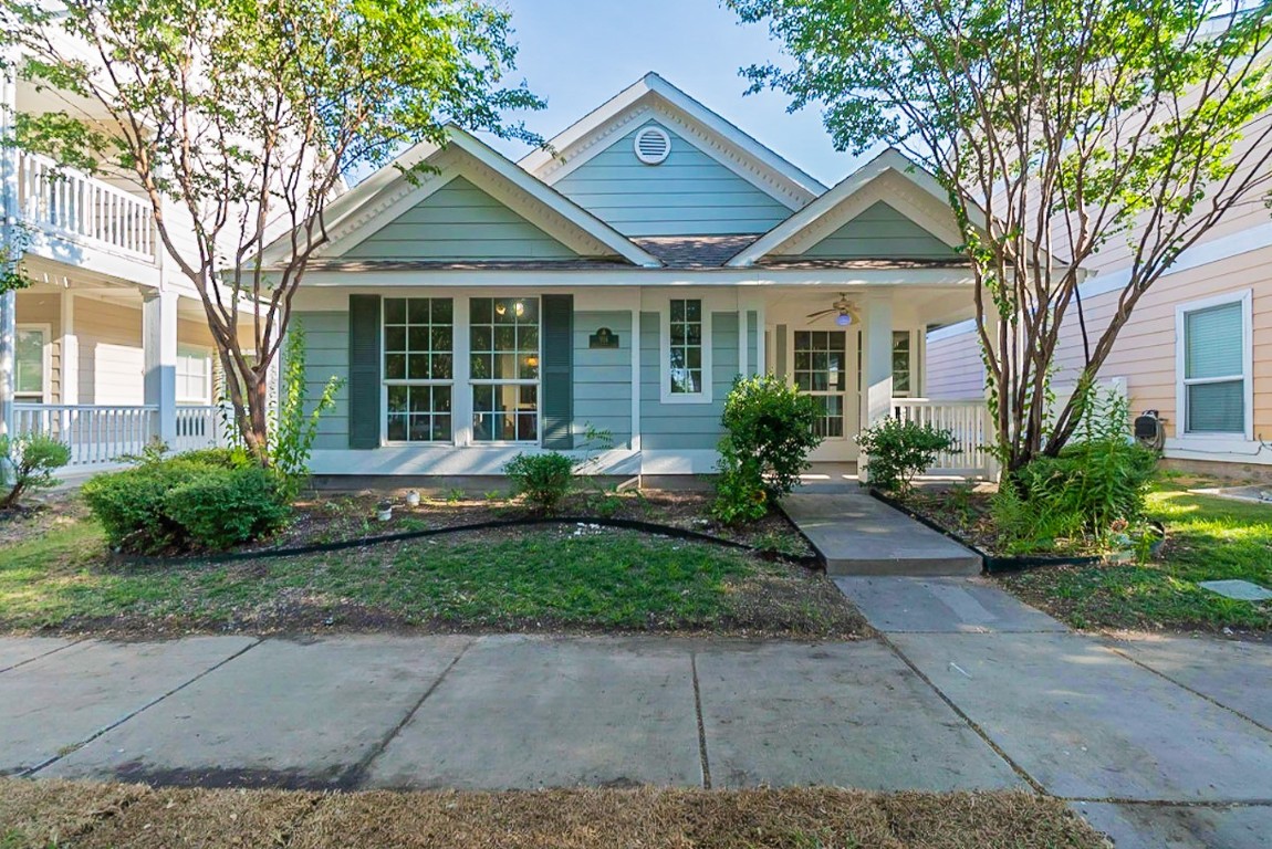 916 Charleston Lane Savannah TX 76227