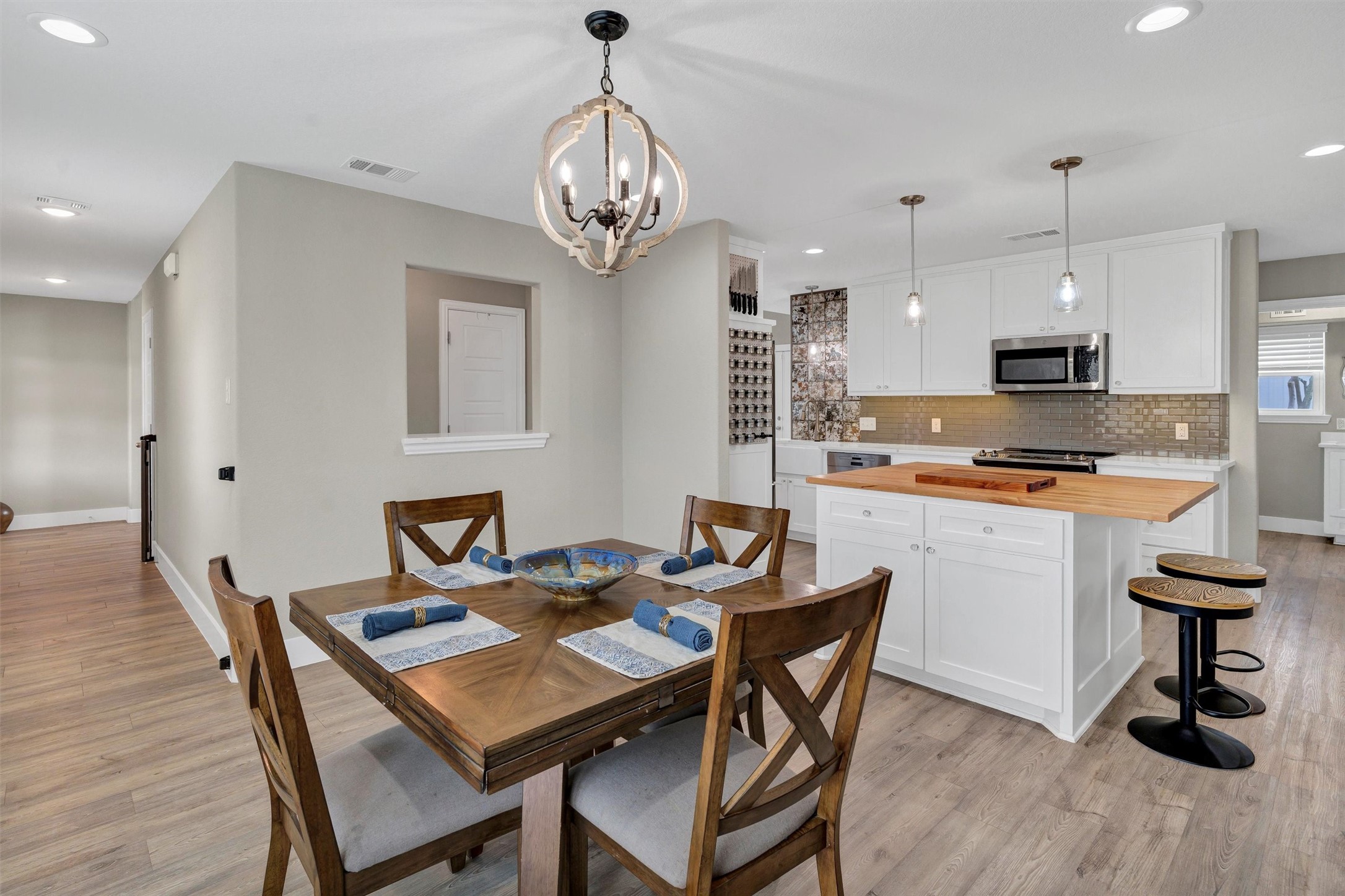 5817 County Road 913 Godley TX 76044