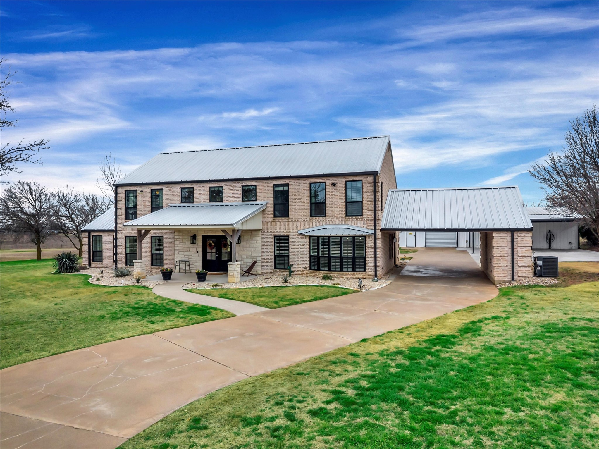 5817 County Road 913 Godley TX 76044