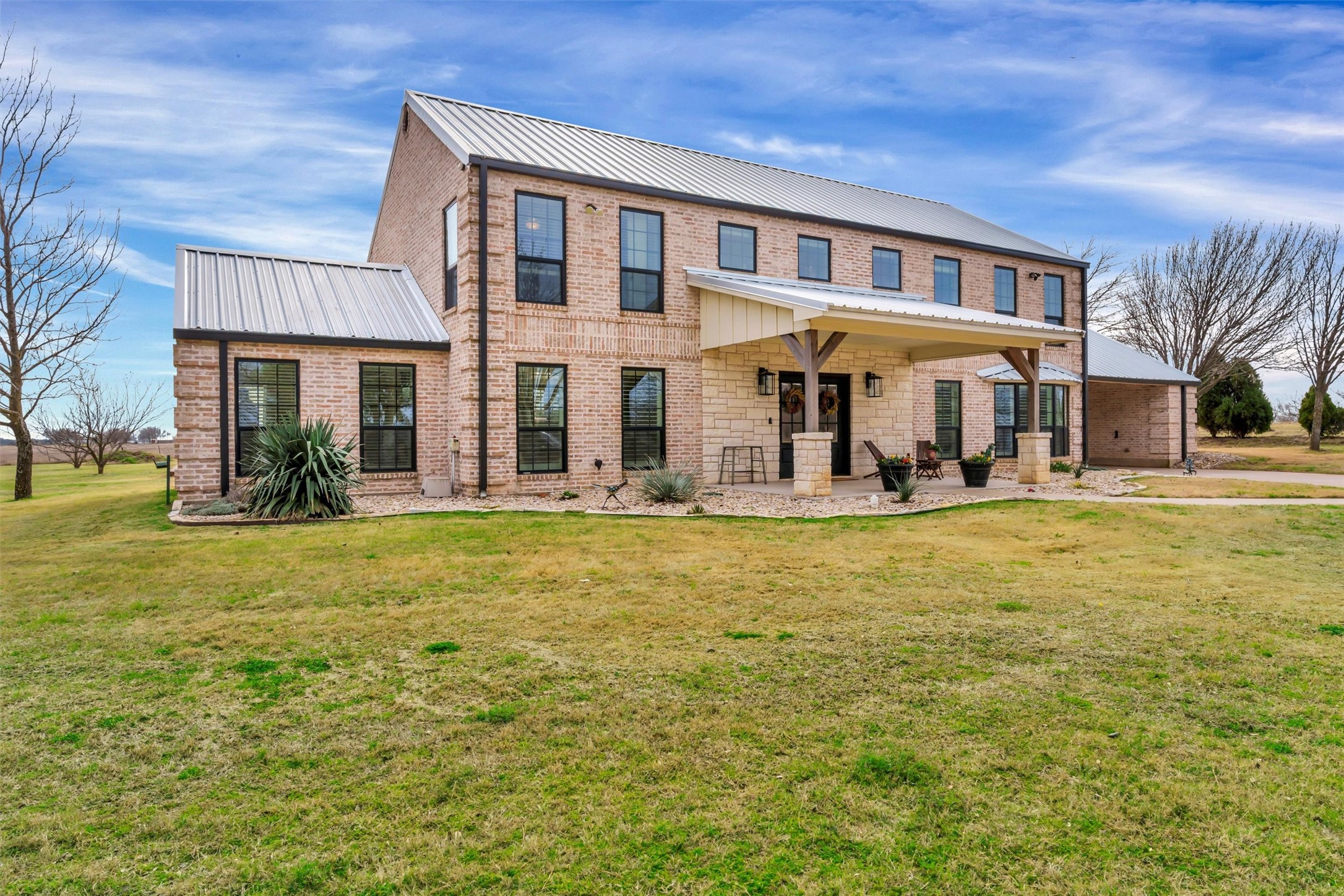 5817 County Road 913 Godley TX 76044