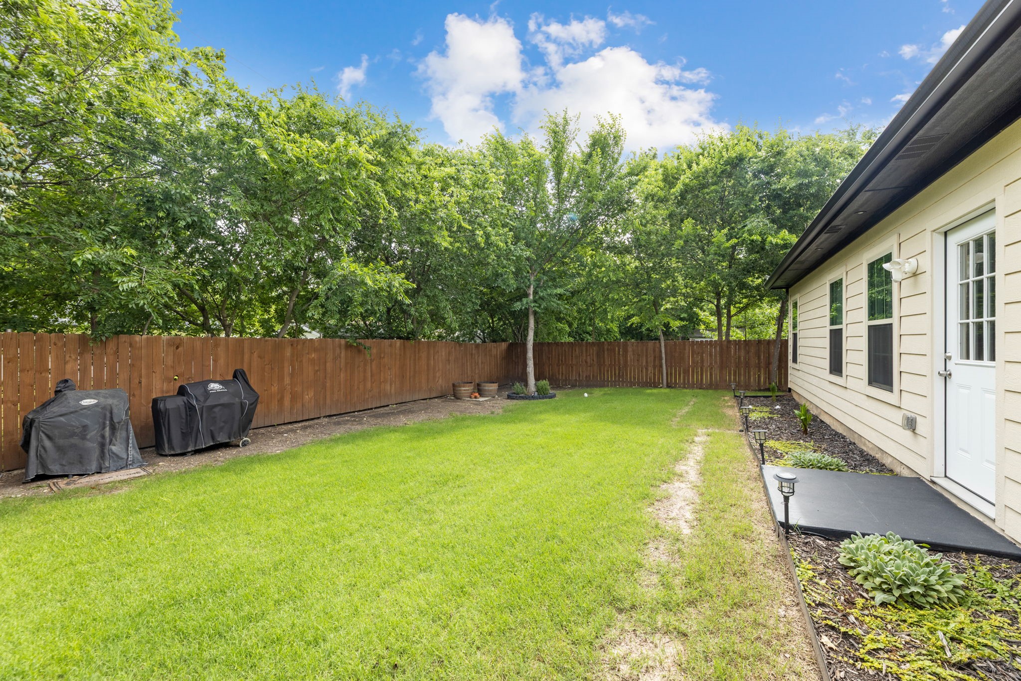 2808 Binyon Fort Worth TX 76133