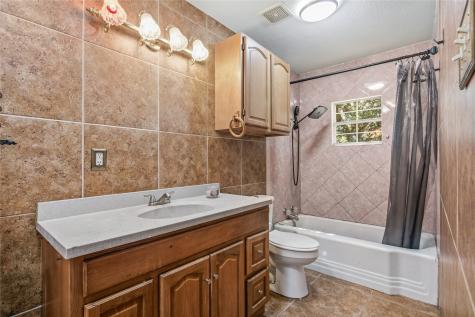 1115 S Hazelwood Street Sherman TX 75090